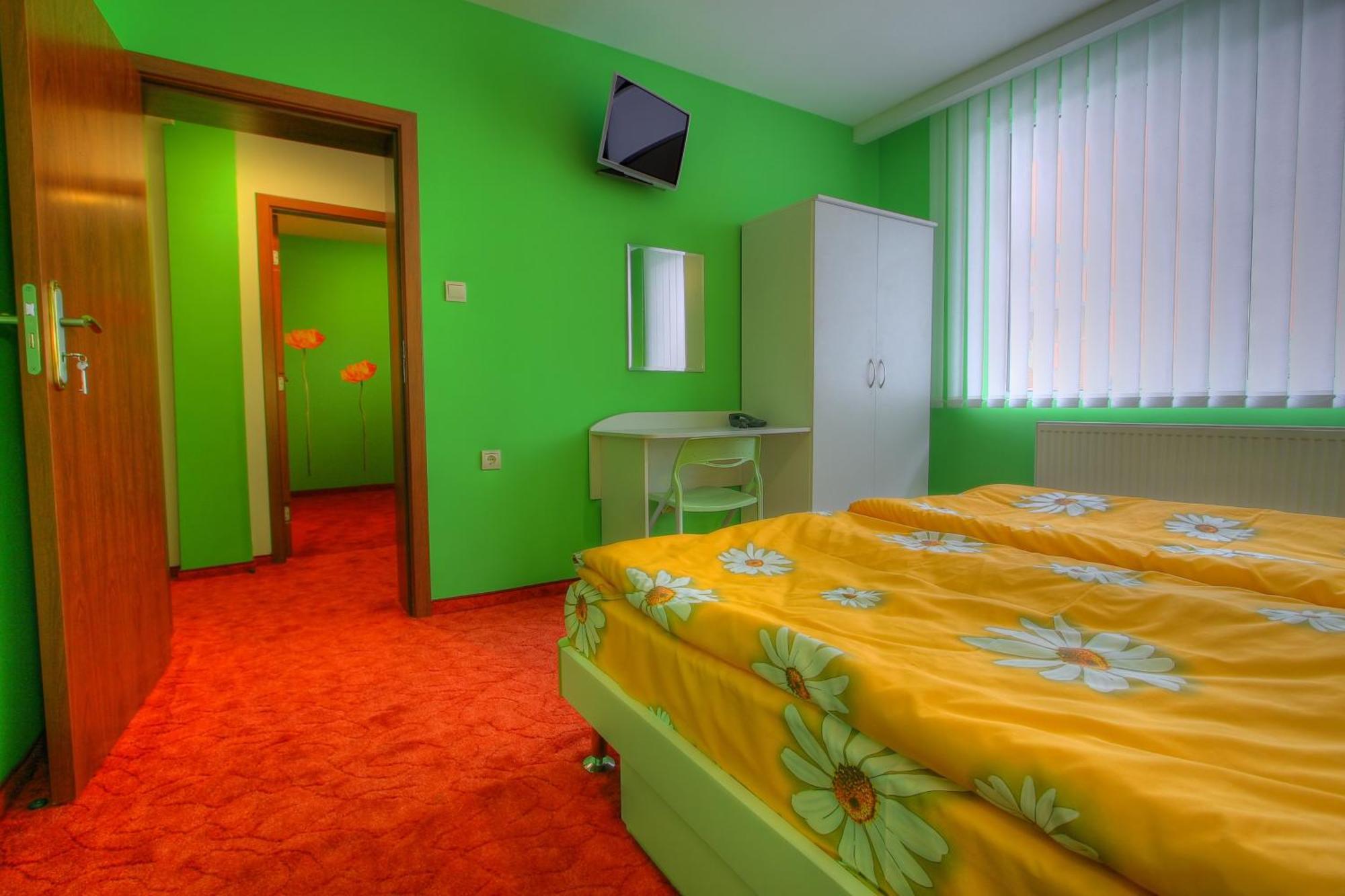 Family Hotel Mania Stara Zagora Exteriör bild