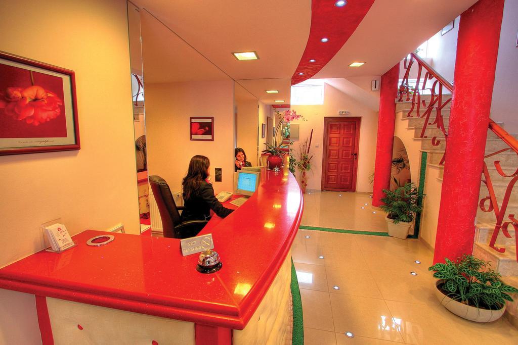 Family Hotel Mania Stara Zagora Exteriör bild