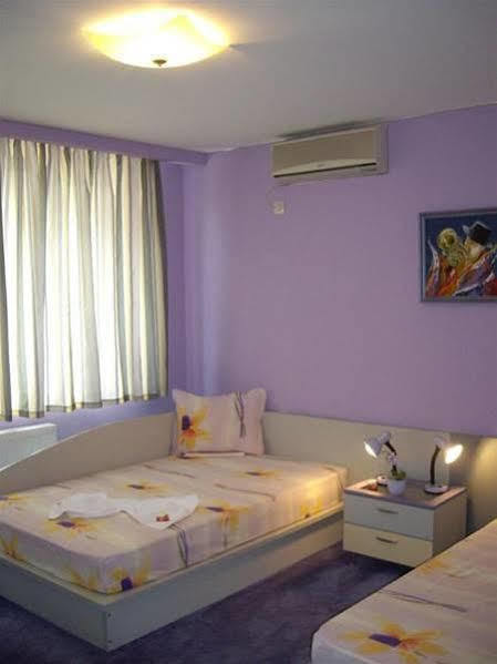 Family Hotel Mania Stara Zagora Exteriör bild